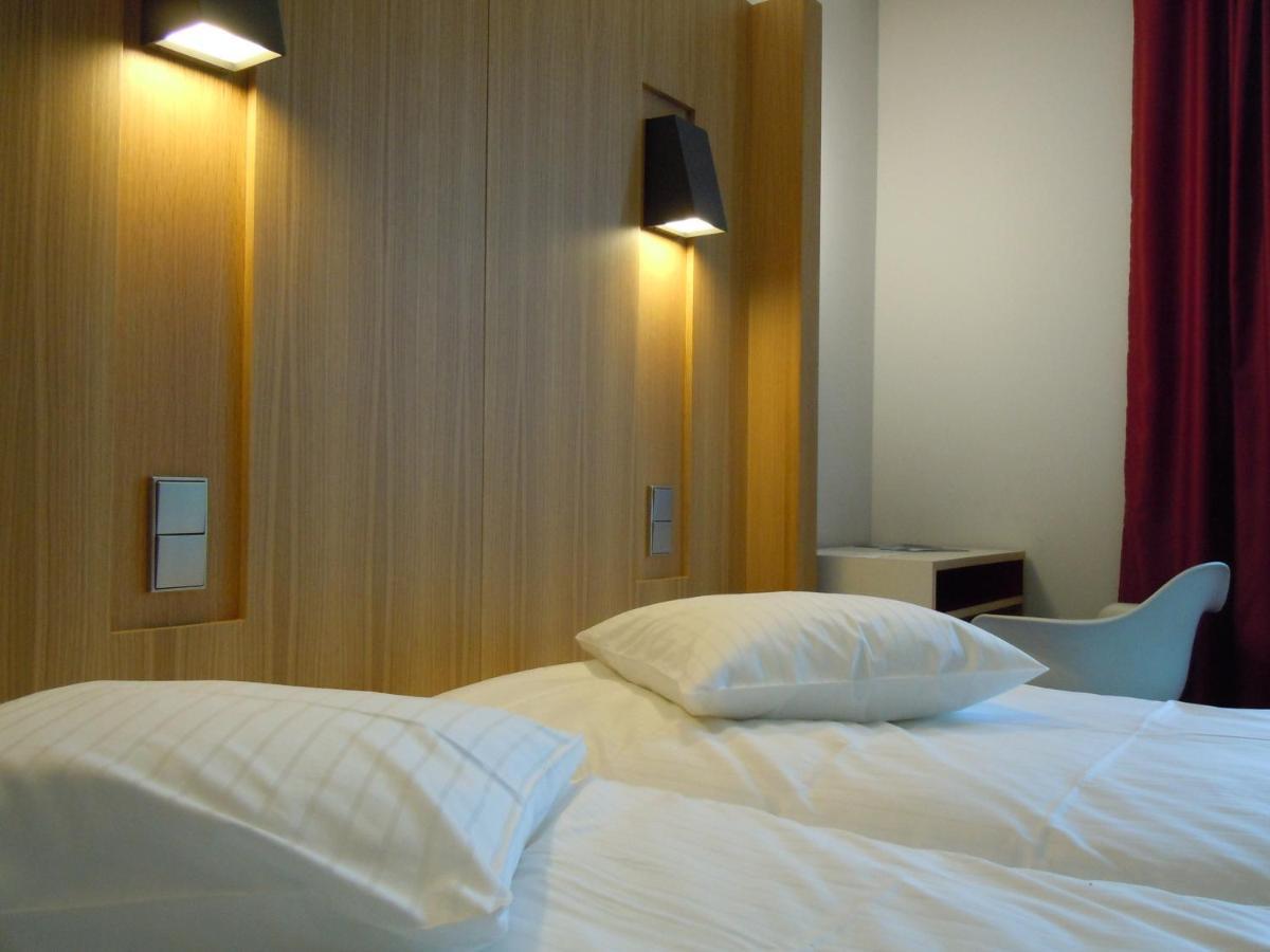Hotel-Restaurant Mont Sainte-Odile 奥特罗特 外观 照片